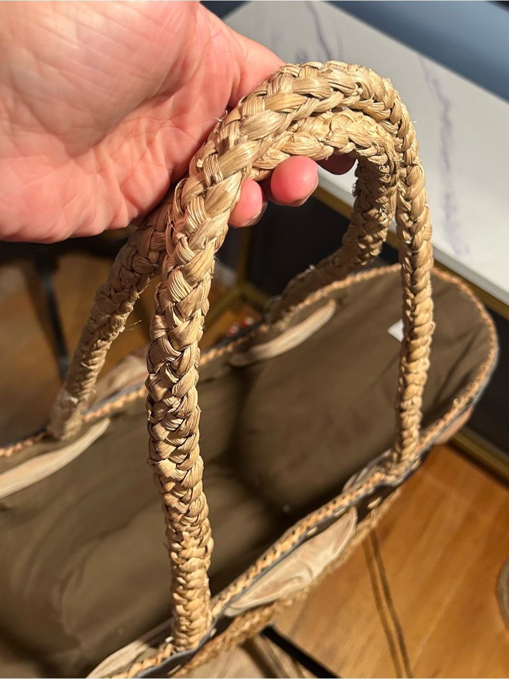 Becca Rafia beach tote - Picture 5 of 8